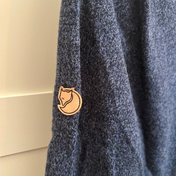 Fjallraven Ovik round neck crewneck wool sweater navy blue men's small - Picture 4 of 8